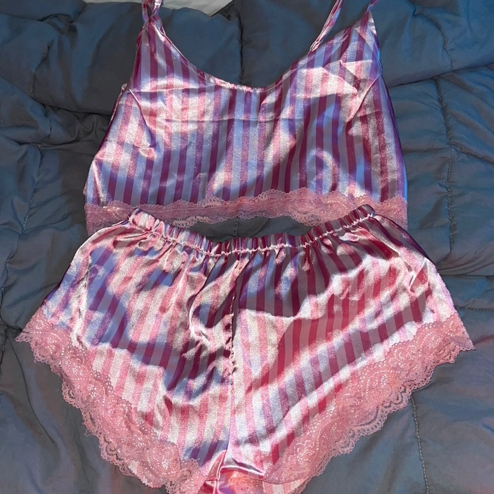pink set